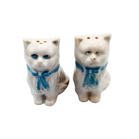 Salt & Pepper Shakers Vintage White Ceramic Kittens w Blue Bows 2 Inch Stoppers - Picture 1 of 14